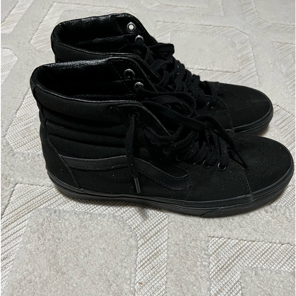 Vans unisex skateboard shoe US men8, US women 9.5 in perfect condition like new